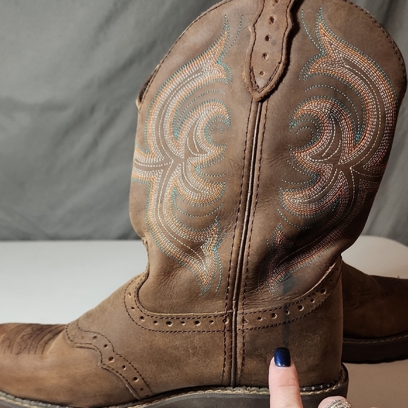 Justin Boots - Picture 10 of 10